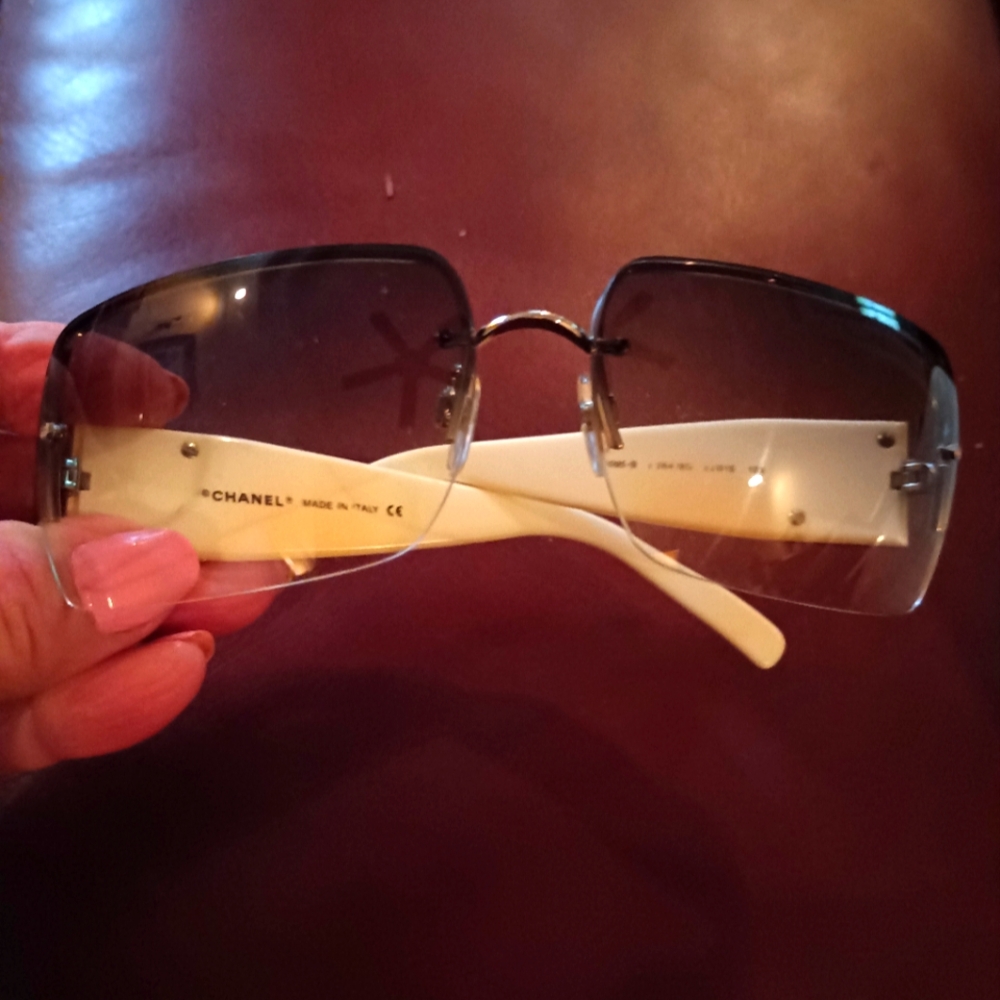 CHANEL Swarovski Crystals White Sunglasses Elegant Sophisticated Accessories